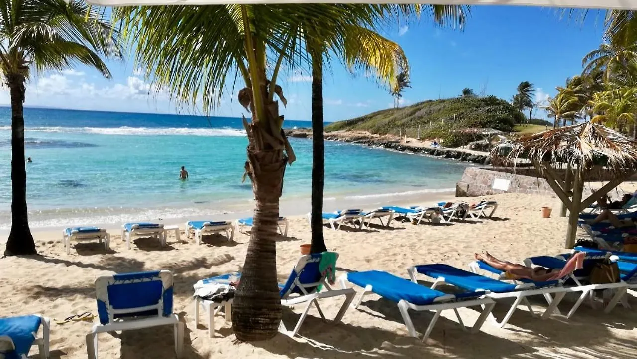 Chambre Standard Avec Plage Privee Au Manganao Saint-Francois